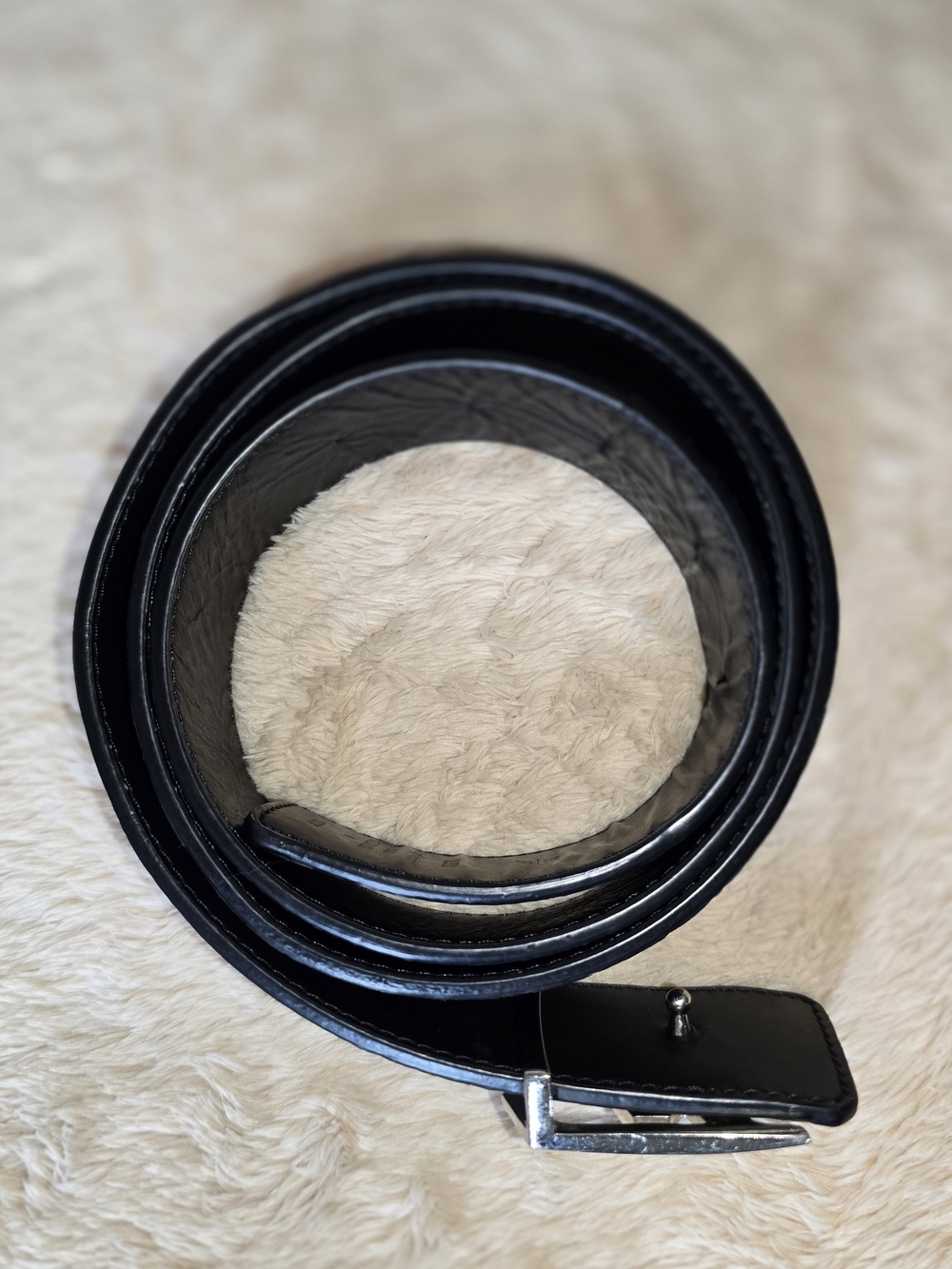 Louis Vuitton LV Shadow 40mm 90/36 Reversible Belt Black - Picture 5 of 14